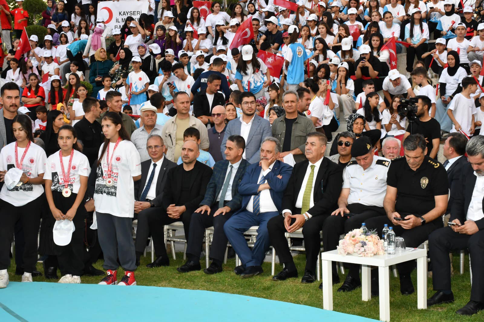 ErVa Spor Okulları’na Ziyaret: Genç Sporcularla Buluşma ErVa Spor Okulları’na Ziyaret: Genç Sporcularla Buluşma