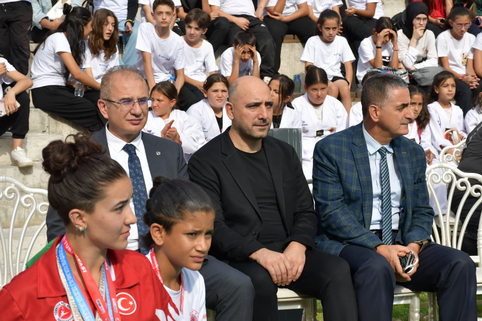 ErVa Spor Okulları’na Ziyaret: Genç Sporcularla Buluşma ErVa Spor Okulları’na Ziyaret: Genç Sporcularla Buluşma