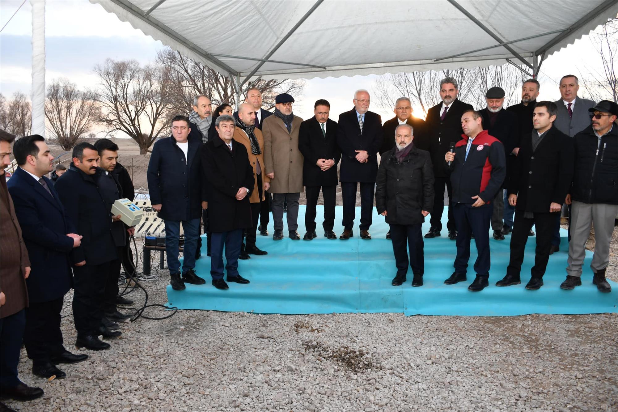Kayseri TDİOTB’de Bilgilendirme Toplantısı ve Saha İncelemesi Gerçekleştirildi Kayseri TDİOTB’de Bilgilendirme Toplantısı ve Saha İncelemesi Gerçekleştirildi
