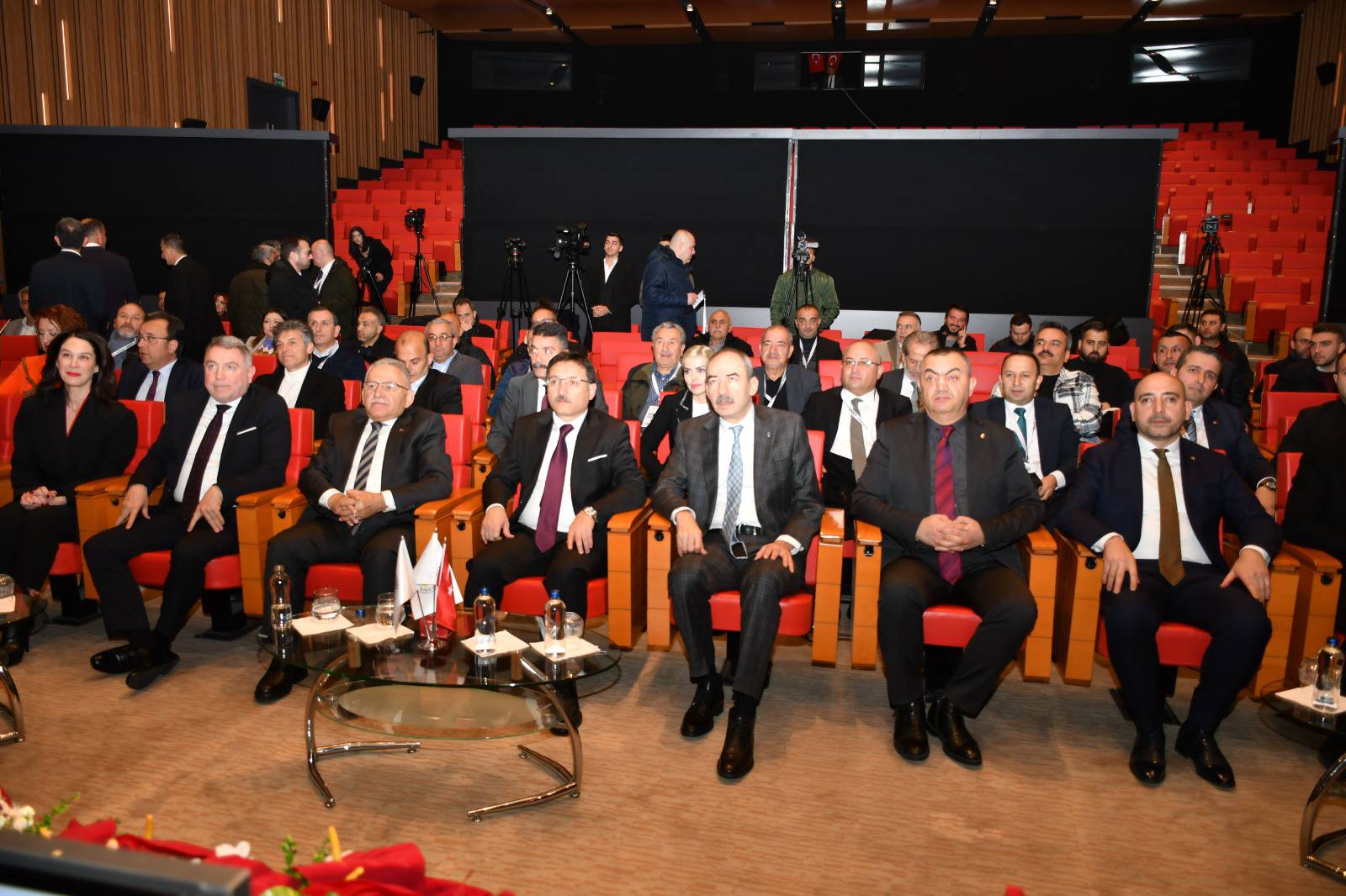ŞEHRİN EKONOMİSİ PROGRAMINDA ÖNEMLİ AÇIKLAMALAR ŞEHRİN EKONOMİSİ PROGRAMINDA ÖNEMLİ AÇIKLAMALAR