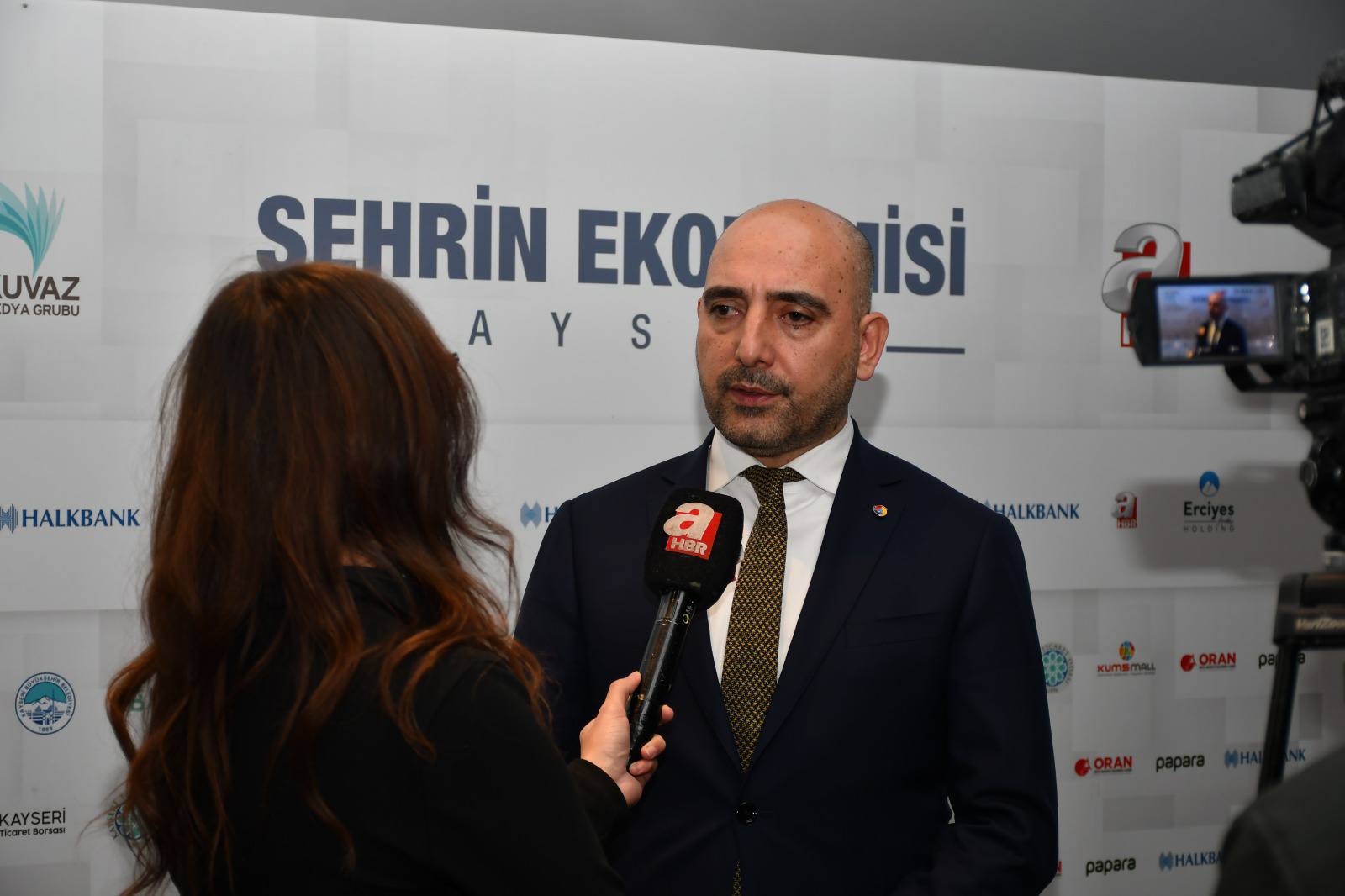 ŞEHRİN EKONOMİSİ PROGRAMINDA ÖNEMLİ AÇIKLAMALAR ŞEHRİN EKONOMİSİ PROGRAMINDA ÖNEMLİ AÇIKLAMALAR