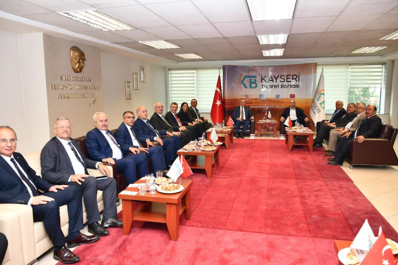We hosted the President of OSBÜK, Mr. Kütükçü, at our Exchange. We hosted the President of OSBÜK, Mr. Kütükçü, at our Exchange.