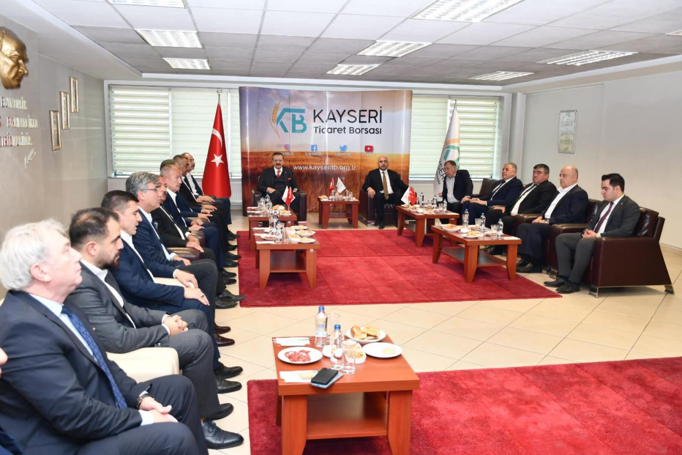We Hosted TOBB President Hisarcıklıoğlu at Our Exchange We Hosted TOBB President Hisarcıklıoğlu at Our Exchange