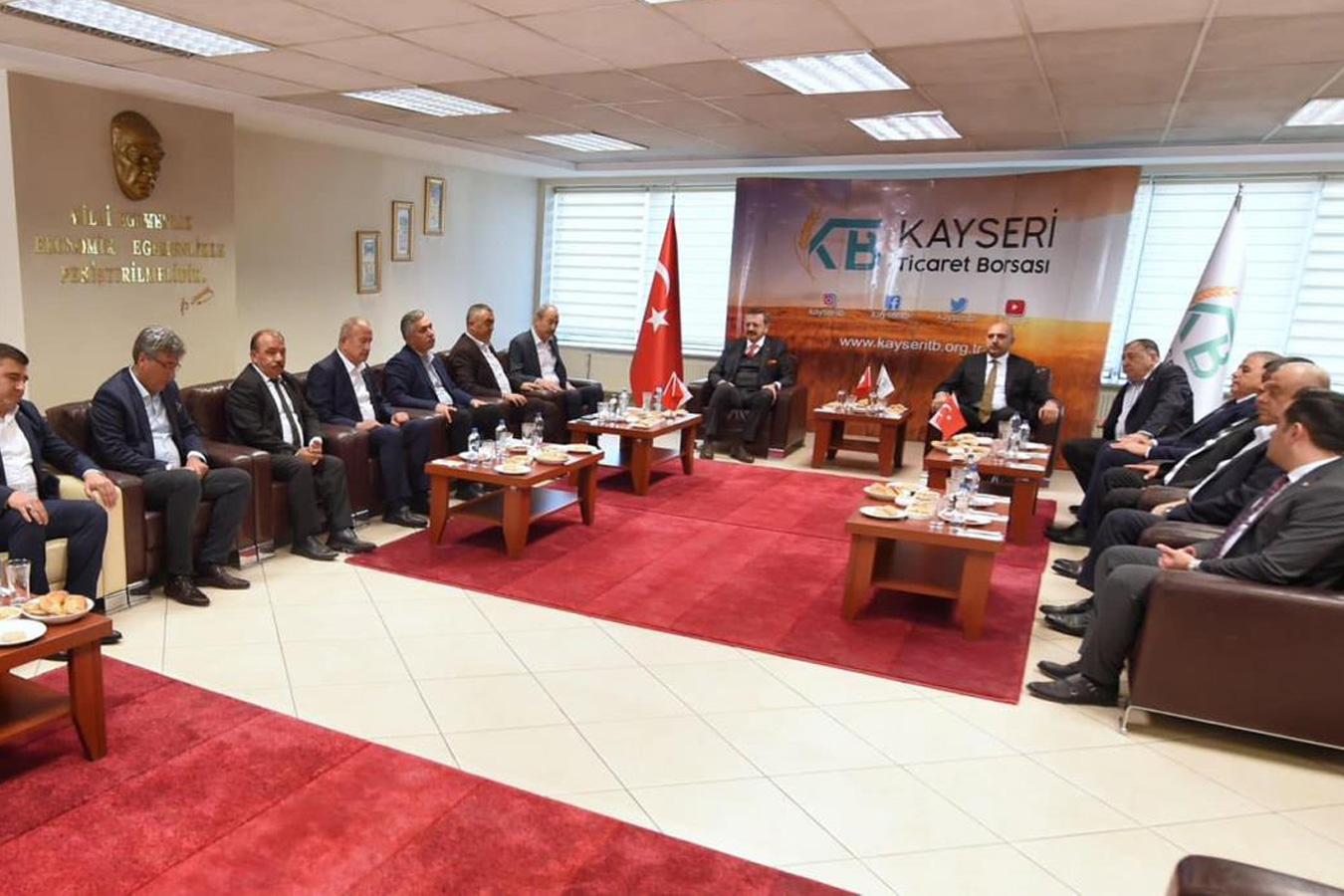 We Hosted TOBB President Hisarcıklıoğlu at Our Exchange We Hosted TOBB President Hisarcıklıoğlu at Our Exchange
