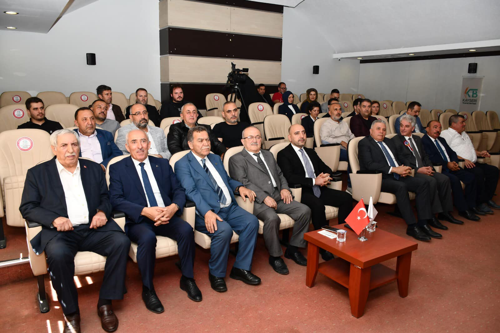 Yılın Ahisi Seçildi Yılın Ahisi Seçildi