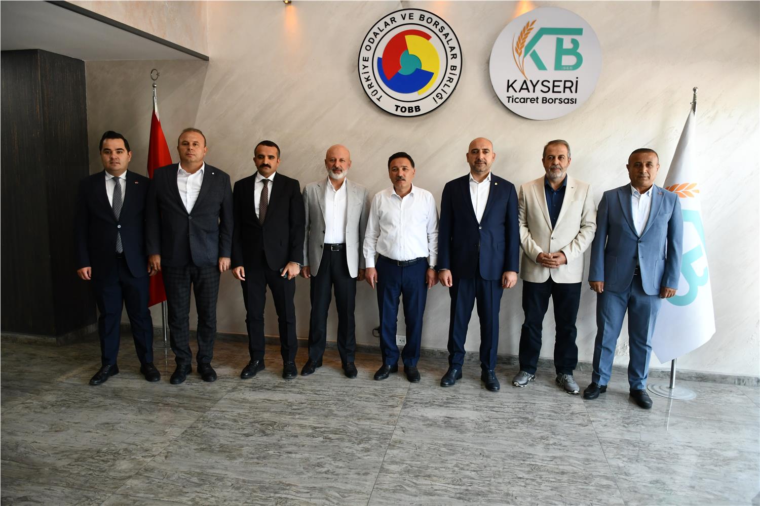 JEOTERMAL SERA OSB TOPLANTISI KTB EV SAHİPLİĞİNDE VALİ ÇİÇEK’İN KATILIMIYLA GERÇEKLEŞTİRİLDİ